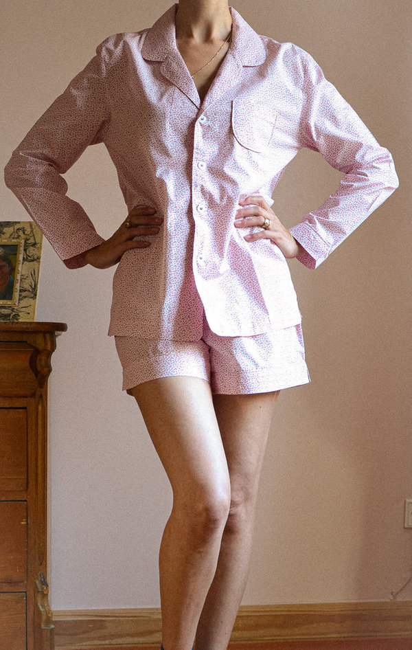 Pyjama aus feinster Pima Baumwolle - Rosa Streublumen